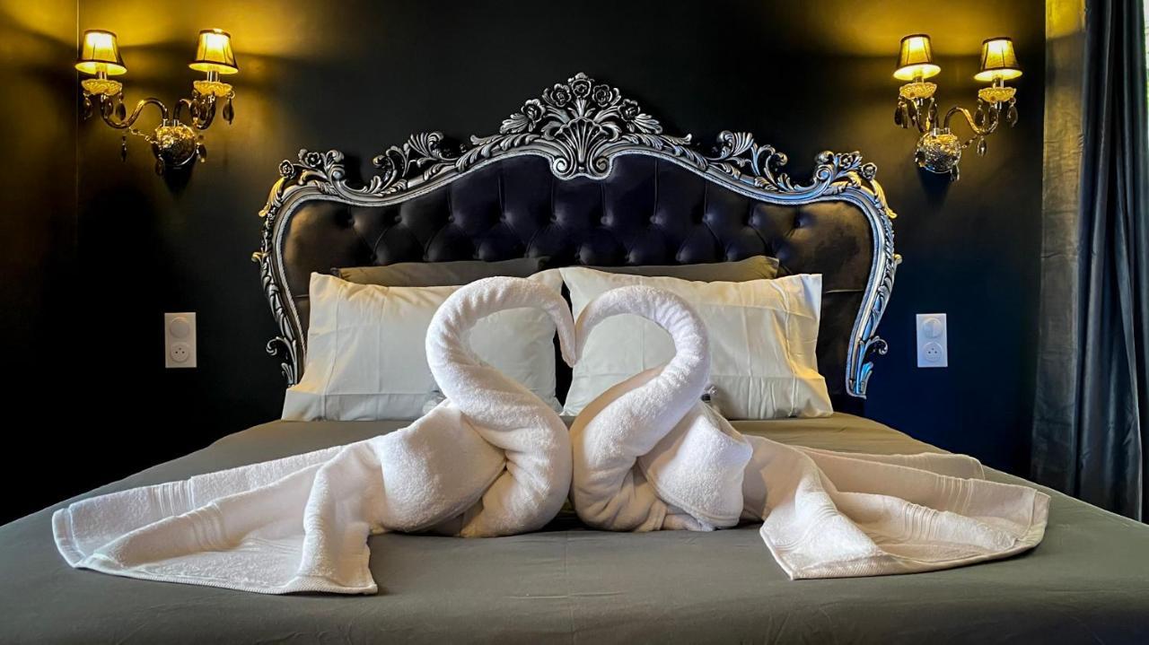 Nouveau - Luxure - Secret Suite - Jacuzzi เมอลัง ภายนอก รูปภาพ