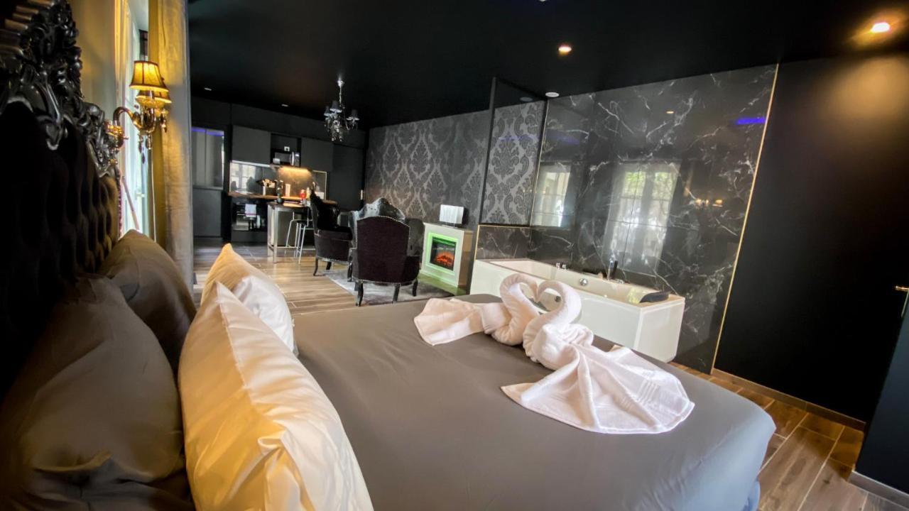 Nouveau - Luxure - Secret Suite - Jacuzzi เมอลัง ภายนอก รูปภาพ